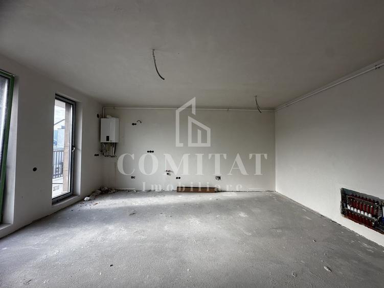 Apartament cu 2 camere semidecomandat în Florești