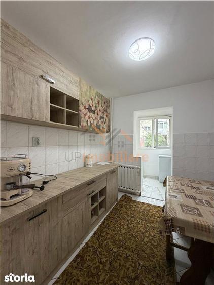 Apartament cu 2 camere decomandat în Rogerius