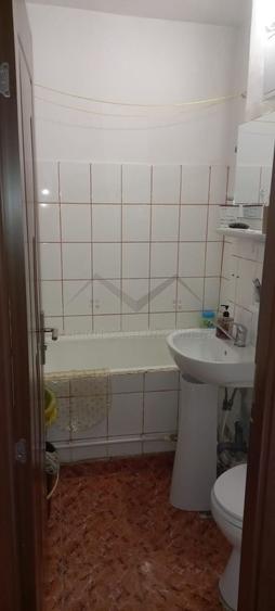 Apartament cu 2 camere semidecomandat în Gară