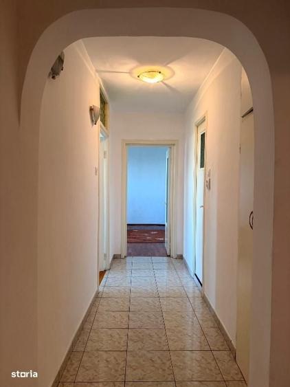 Apartament cu 2 camere decomandat în Turda