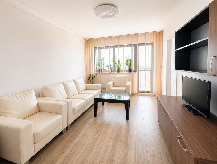 Apartament cu 3 camere circular în Drumul Taberei