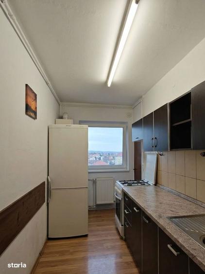 Apartament cu 2 camere decomandat, mobilat în Vasile Aaron