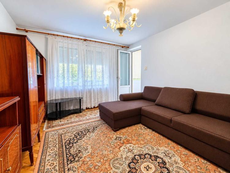 Apartament cu 2 camere decomandat în Central