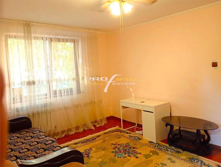 Apartament cu 2 camere semidecomandat în Tomis II