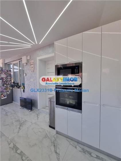 Casă cu 5 camere cu Teren 900 Mp în Clinceni