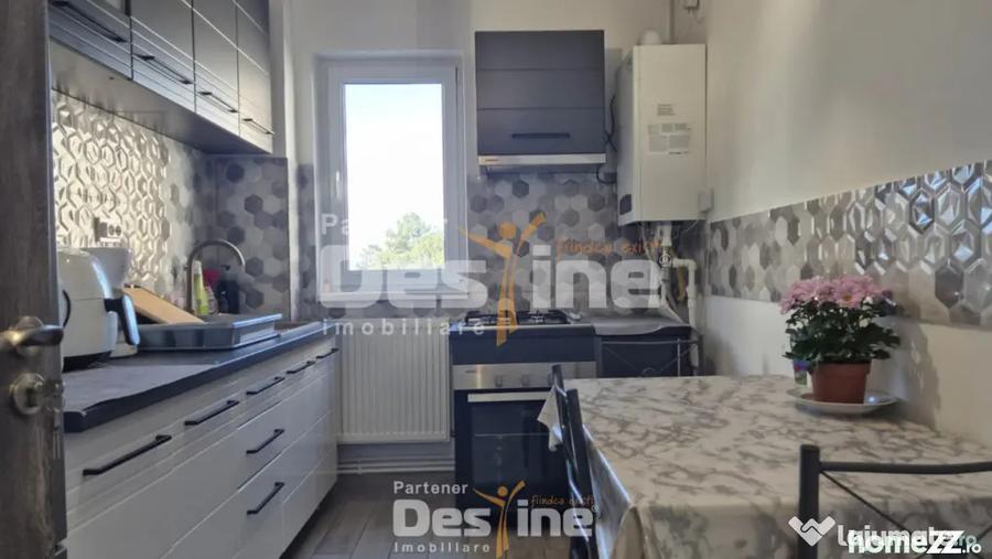 Apartament cu 2 camere etaj intermediar, renovat, boxa, zona - 6