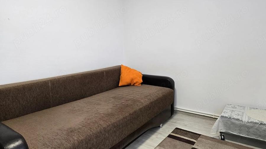 Garsonieră semidecomandată în Gojdu
