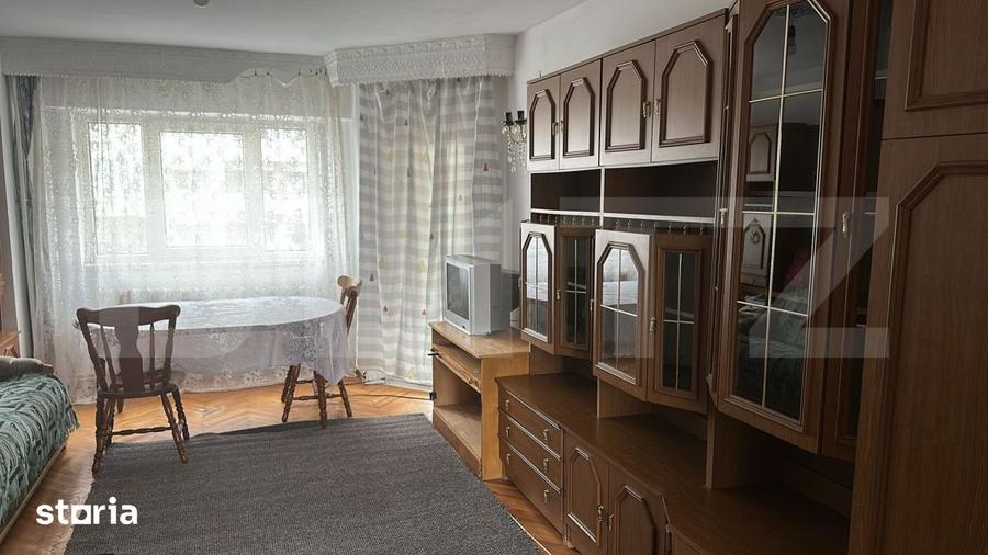 Apartament 2 camere, zona Cetate - 1