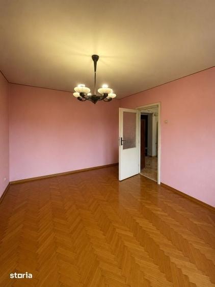Apartament cu 2 camere decomandat în Republicii