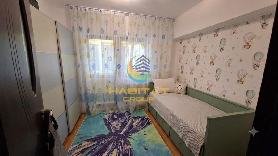 Apartament cu 4 camere decomandat în Olteniței