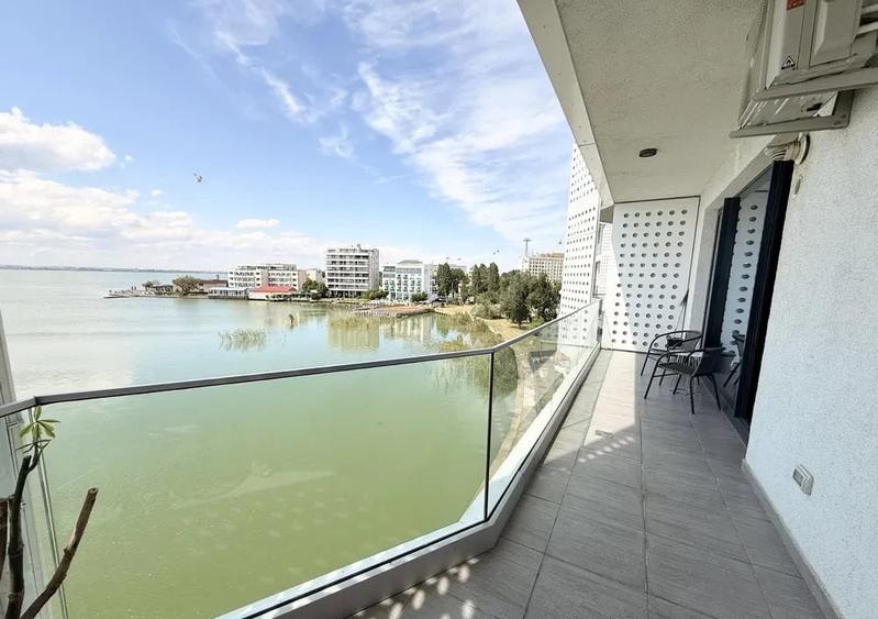 Apartament cu 2 camere decomandat, mobilat în Sat Vacanță