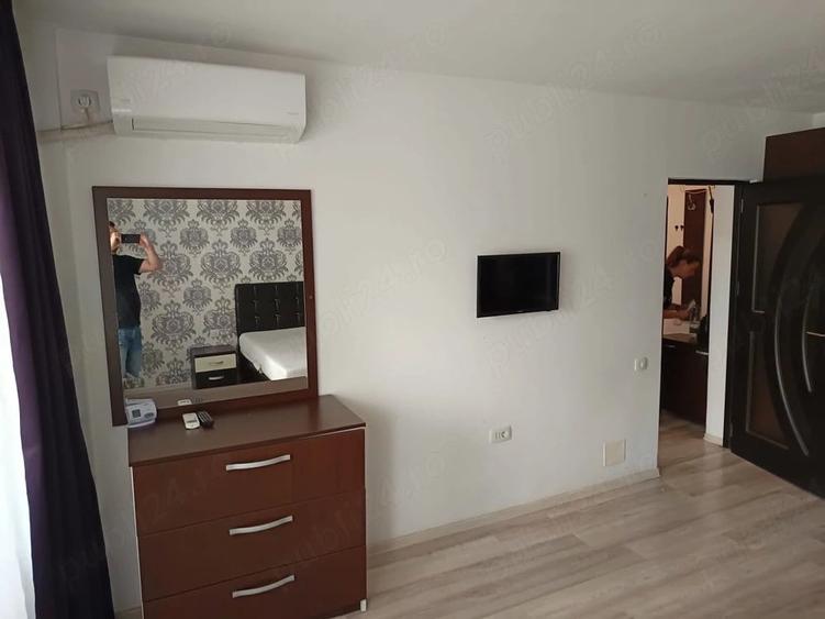 Garsonieră decomandată în Central