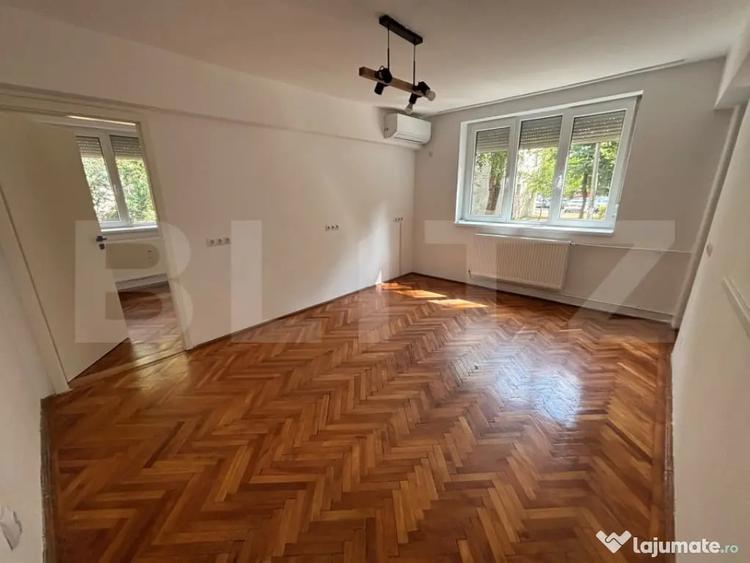 Apartament cu 2 camere semidecomandat în Ultracentral