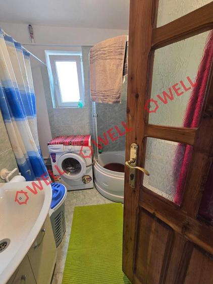 Casă cu 2 camere cu Teren 1040 Mp în Central