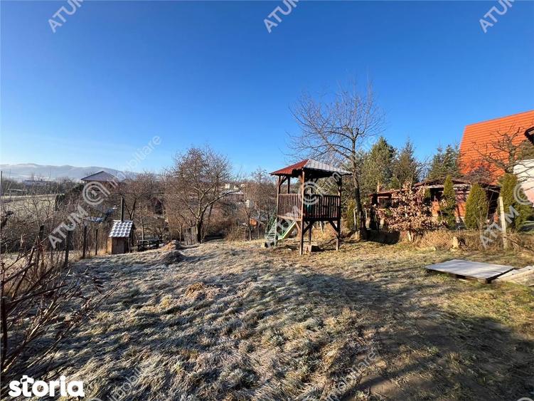 Casă cu 2 camere cu Teren 640 Mp în Rășinari
