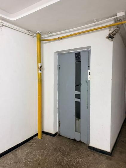 Apartament cu 3 camere decomandat în Basarabia