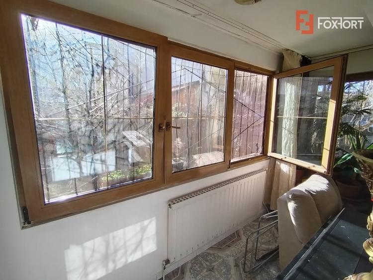 Apartament cu 3 camere, mobilat în Vlădeasa