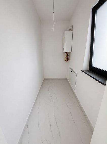 Casă cu 4 camere în Valea Lupului