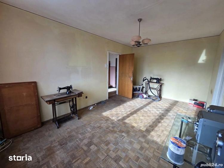 Apartament cu 2 camere semidecomandat în Centrul Civic