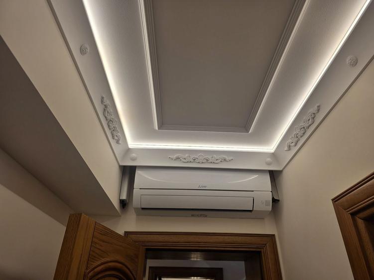 Apartament cu 4 camere decomandat în Aviației