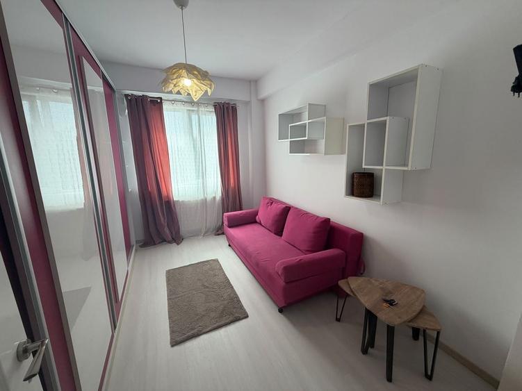 Apartament cu 3 camere decomandat, mobilat în Dobroești