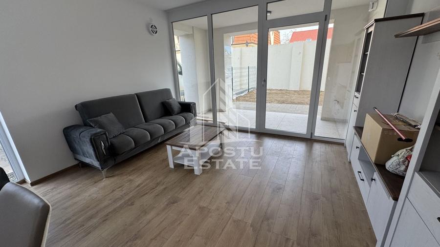 Apartament cu 2 camere semidecomandat în Lipovei