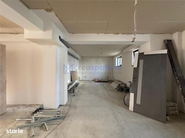 Spațiu comercial, de 56 mp, în Bârnova