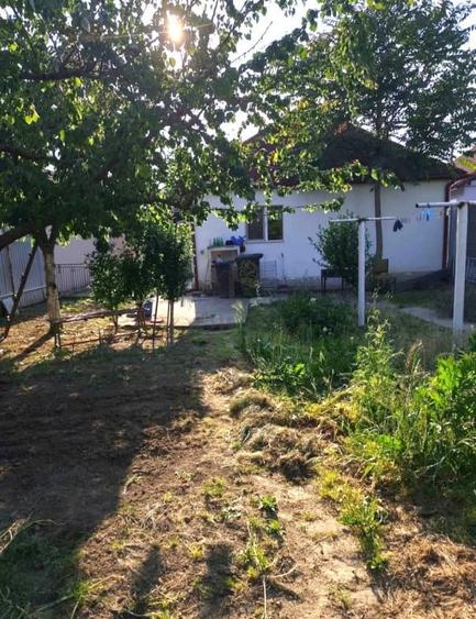 Casă cu 3 camere cu Teren 410 Mp în Girocului