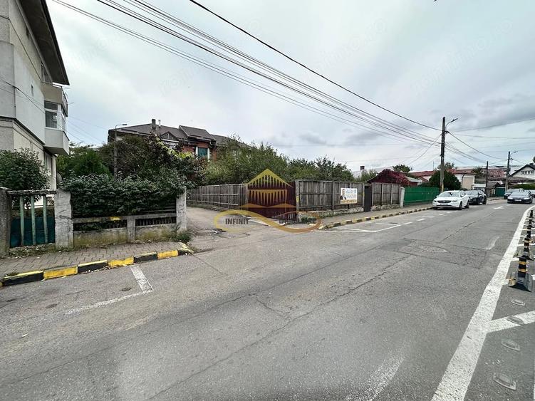 Teren de 371 mp, în Central