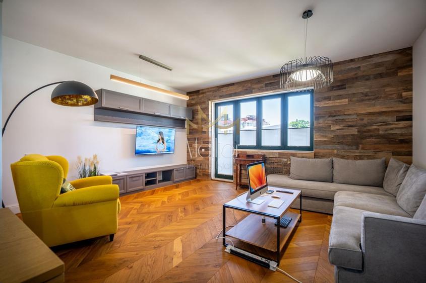 Apartament cu 4 camere decomandat, mobilat în Ultracentral — fotografia 1