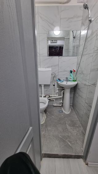 Garsonieră semidecomandată în Rahova
