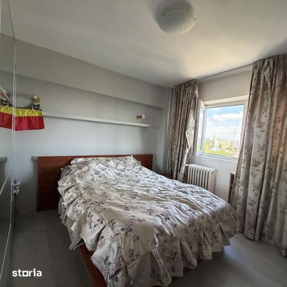 Apartament cu 4 camere decomandat, mobilat în Crângași