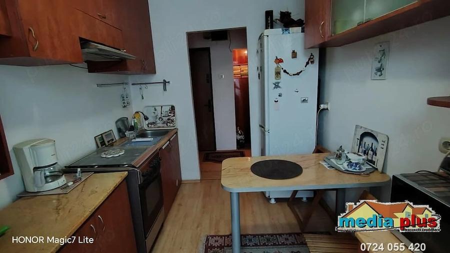 Apartament cu 2 camere de vanzare, Micro16 - 2
