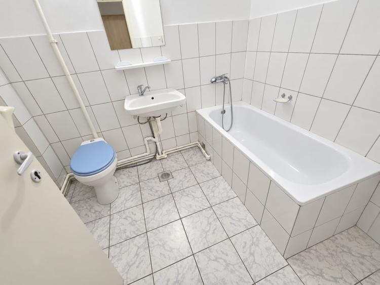 Garsonieră decomandată în Bere