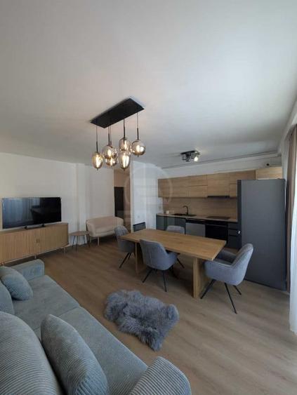 Inchiriere Apartament 2 camere semidecomandat, 53 mp, Razoare - 3