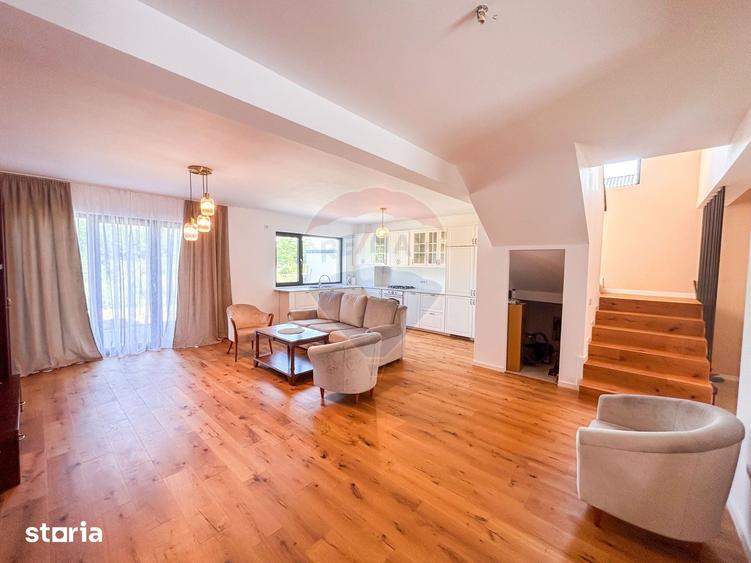 Casă cu 4 camere cu Teren 336 Mp în Corbeanca