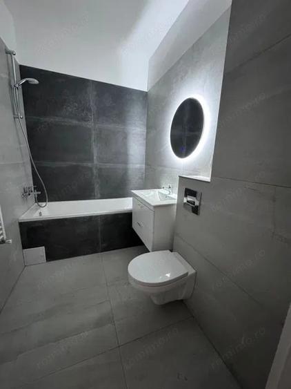 Apartament cu 2 camere semidecomandat în Torontalului