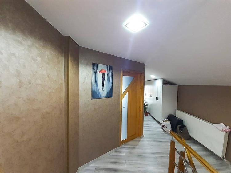 Casă cu 3 camere cu Teren 175 Mp în Tătărași
