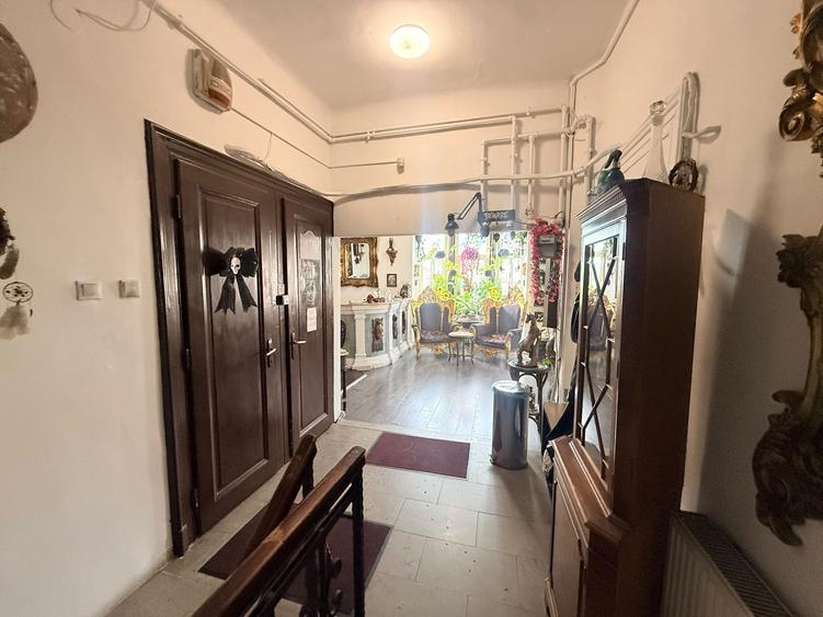 Birou, de 144 mp, în Ultracentral