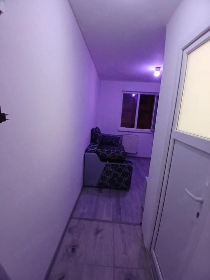 Garsonieră decomandată în Micro 14