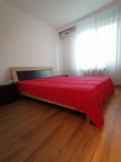 Apartament cu 2 camere decomandat în Obor