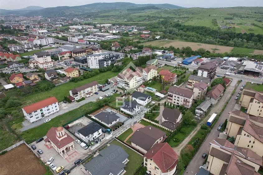 Teren de 863 mp, în Viișoara