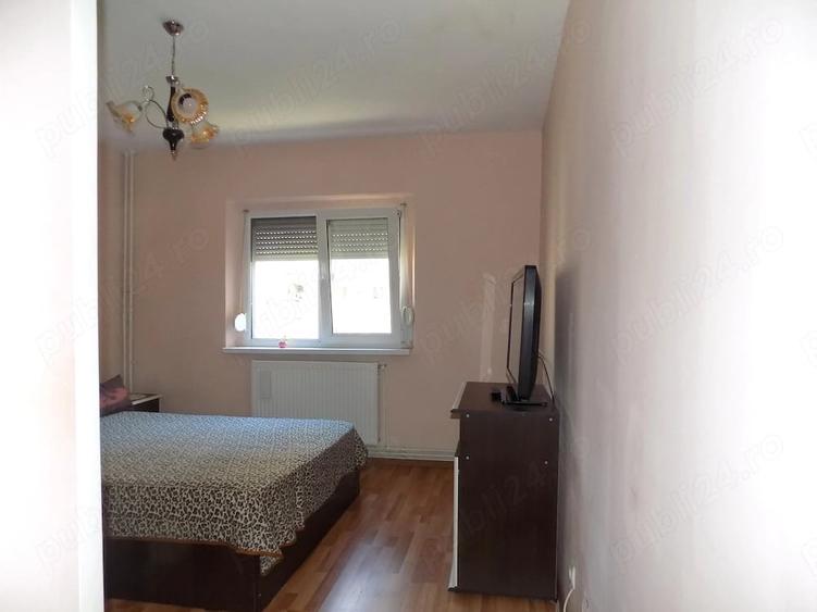 Apartament cu 2 camere decomandat în Independenței