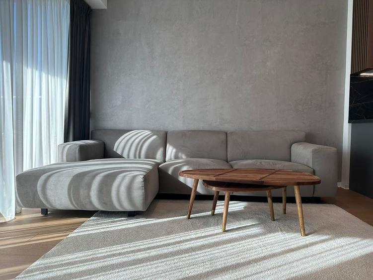 Apartament cu 3 camere decomandat în Floreasca