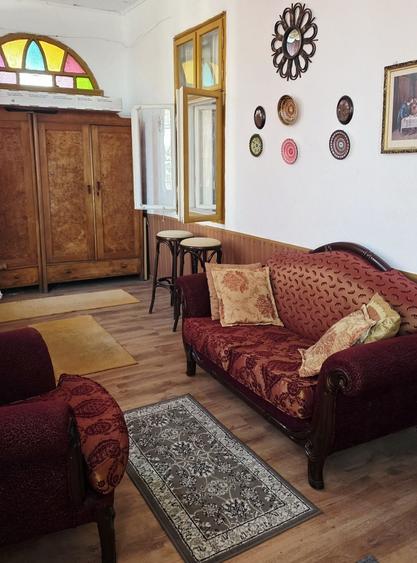 Casă cu 3 camere în Satchinez