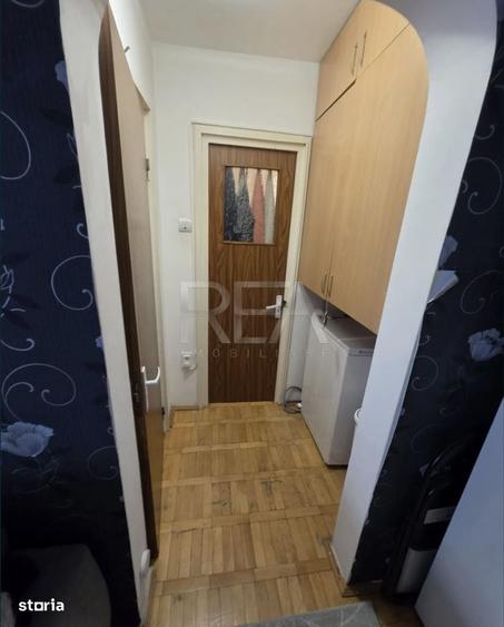 Apartament cu 2 camere semidecomandat în Păcii