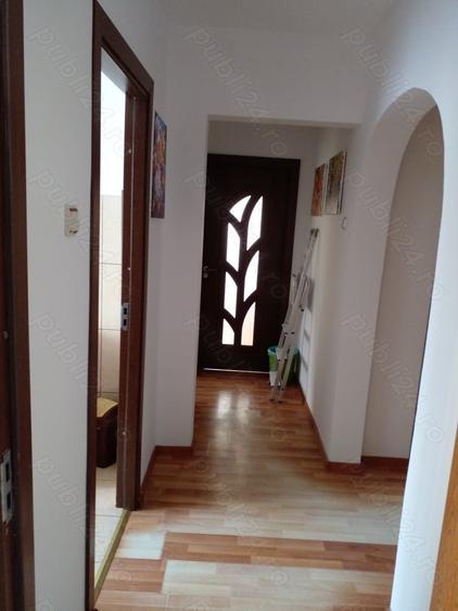 Apartament cu 3 camere în Dărmănești