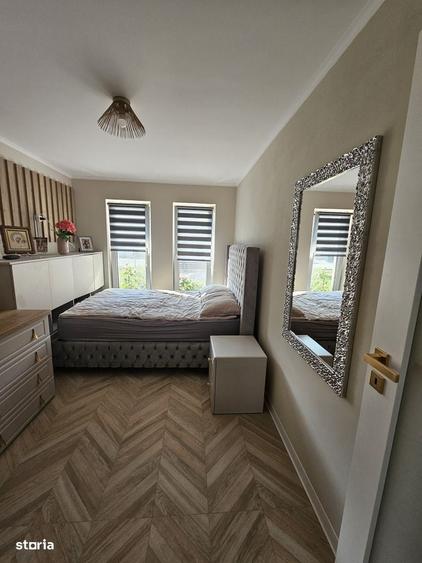 Casă cu 4 camere cu Teren 350 Mp în Podgoria