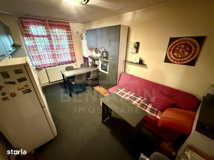 Apartament cu 3 camere decomandat în Brazda lui Novac