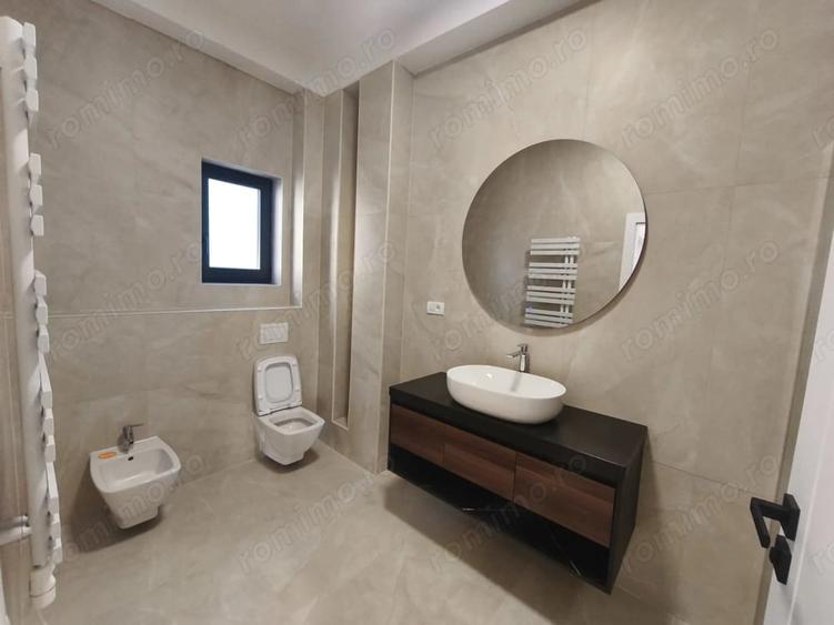 Apartament cu 2 camere semidecomandat în Moșnița Nouă